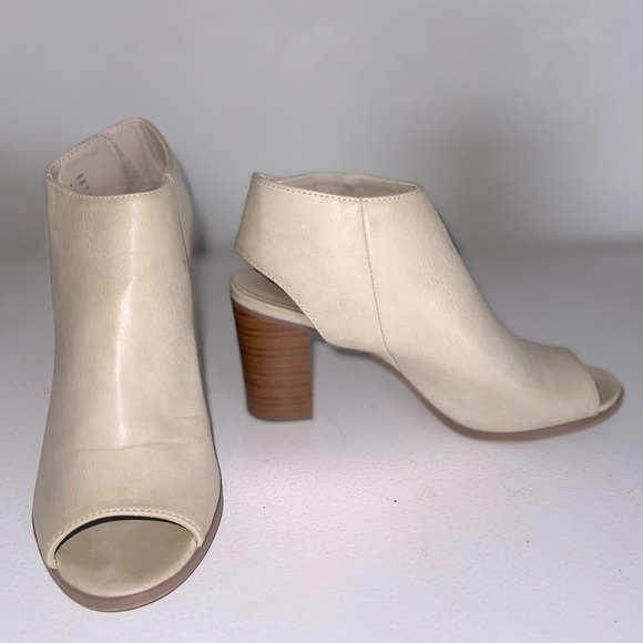 Sandals heels - Picture 1 of 5